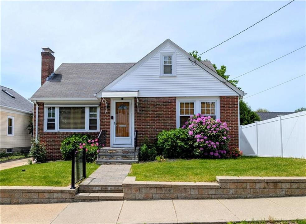 326 Sharon Street, Providence, Род Айленд 02908, Соединенные Штаты