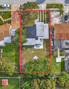 1365 NE 130th St, North Miami, Florida 33161, USA