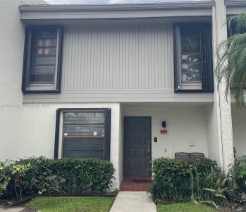 9810 NW 10th St 88, Pembroke Pines, Florida 33024, USA