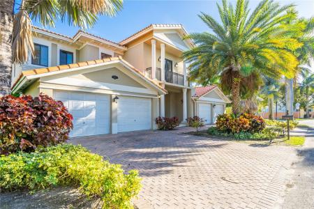 19529 SW 80th Ct, Cutler Bay, Florida 33157, USA