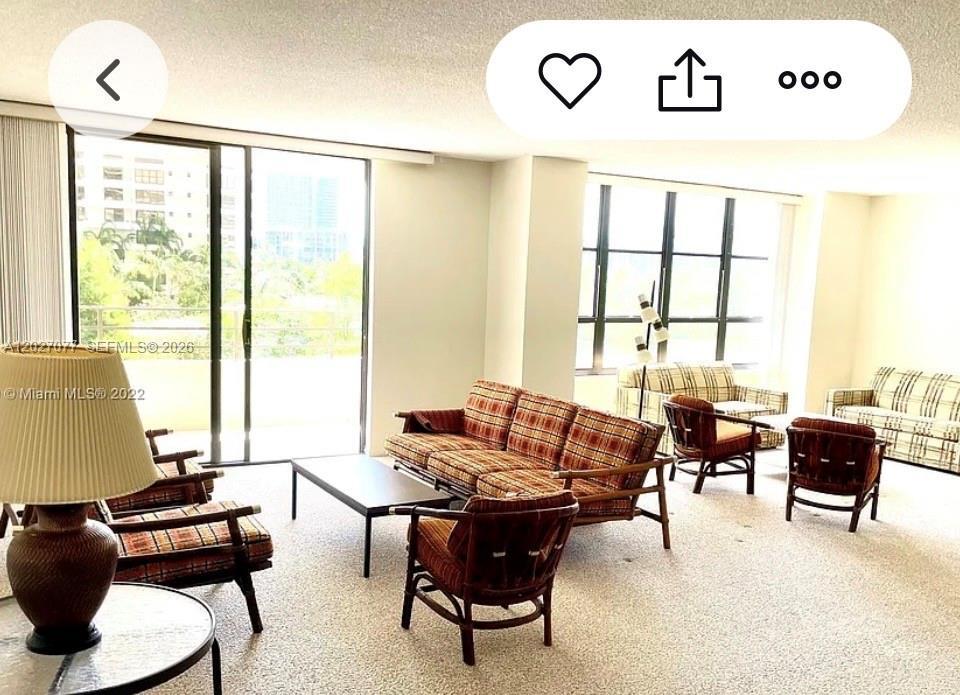 600 Three Islands Blvd 312, Hallandale Beach, Floride 33009, États-Unis