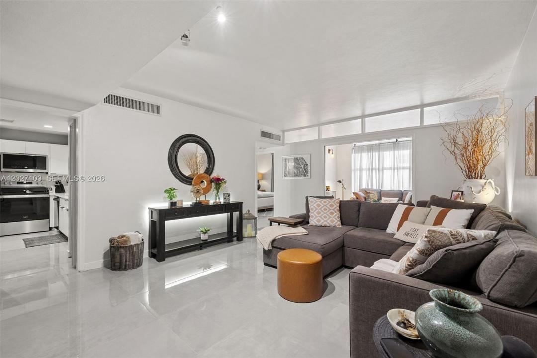 5001 Collins Ave 1E, Miami Beach, Floride 33140, États-Unis