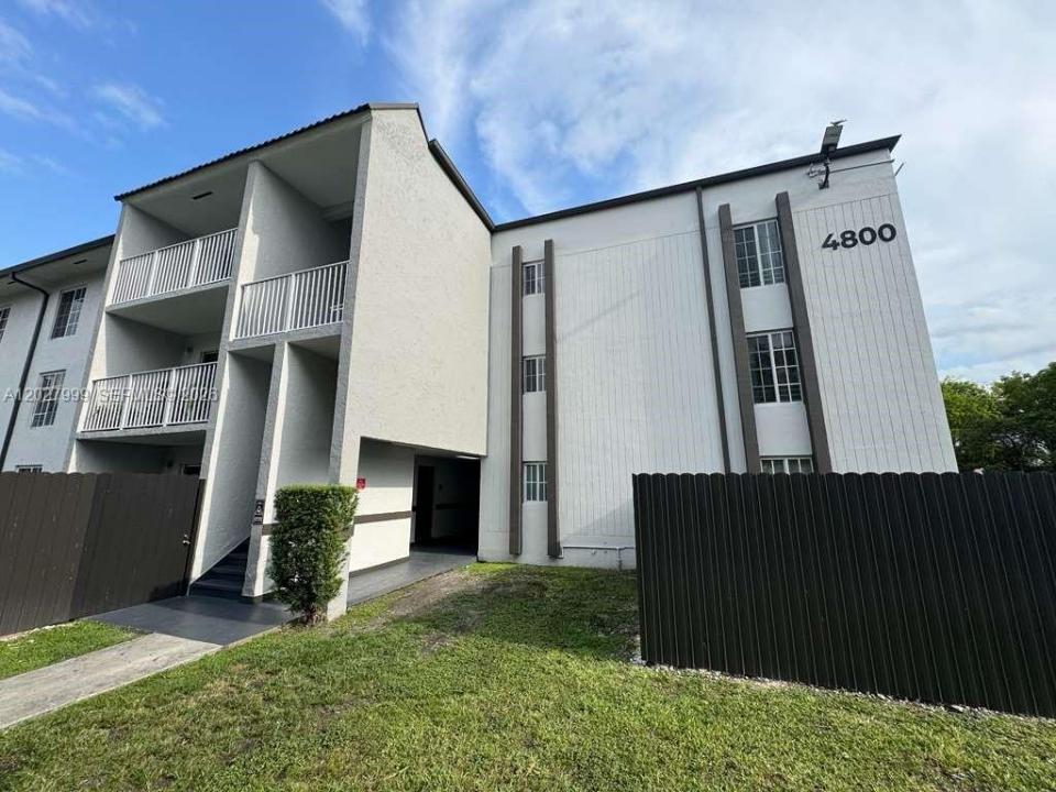 4800 NW 79th Ave 208, Doral, Floride 33166, États-Unis