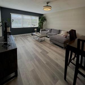 1530 NE 191st St 241, Miami, Florida 33179, HOA KỲ
