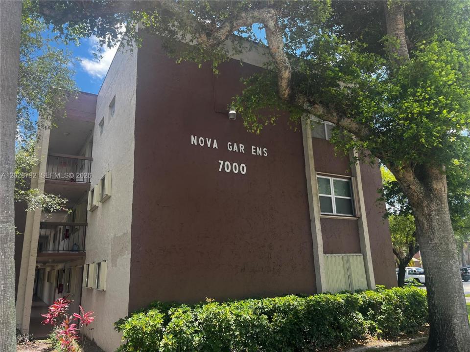 7000 Nova Dr 103E, Davie, Floride 33317, États-Unis