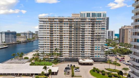 1965 S Ocean Dr 3L, Hallandale Beach, Florida 33009, USA