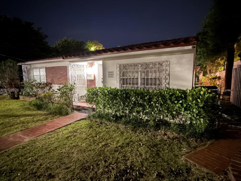 3600 SW 26th St, Miami, Florida 33133, Stati Uniti