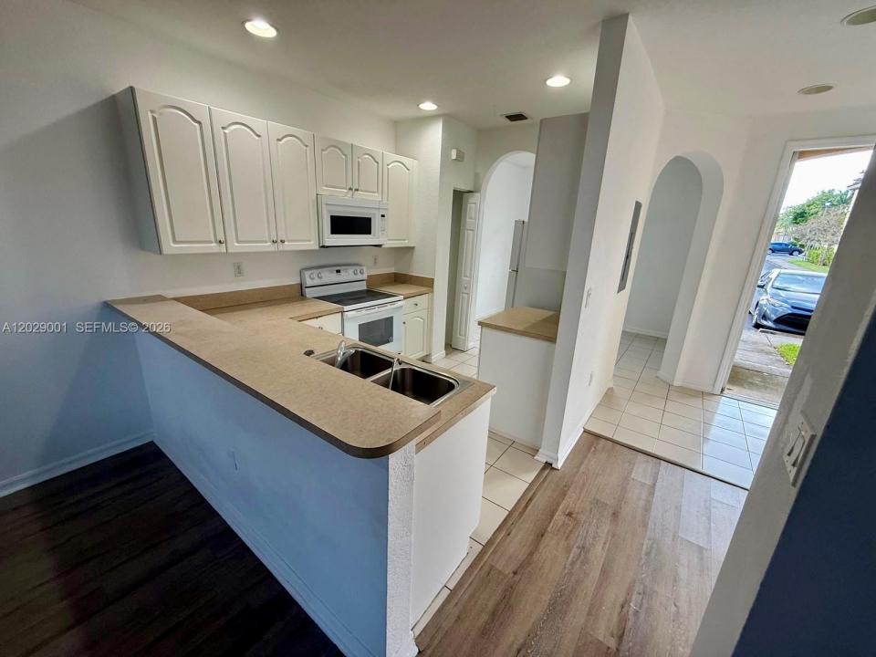 1934 SW 60th Ave ., North Lauderdale, Florida 33068, Stati Uniti