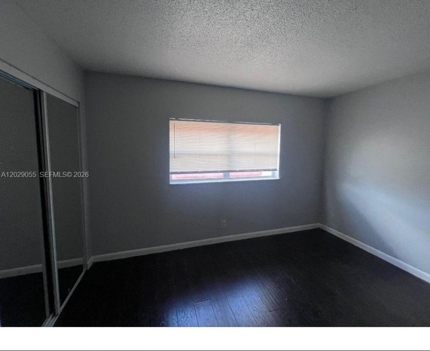 2512 NW 52nd Ave 22B, Lauderhill, Floride 33313, États-Unis