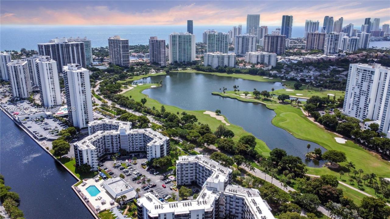 3475 N Country Club Dr 503, Aventura, Flórida 33180, Estados Unidos