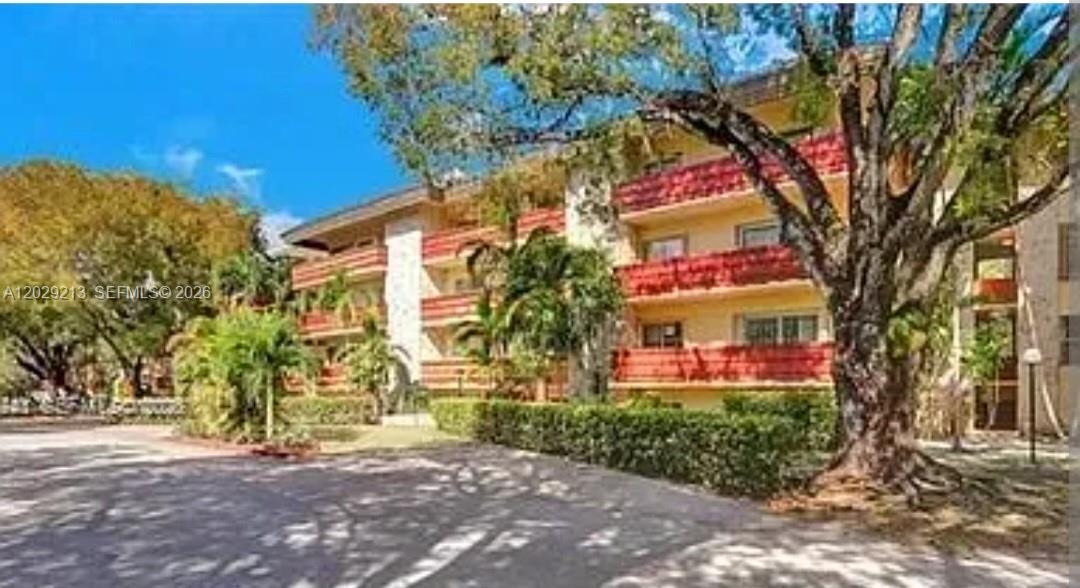 1205 Mariposa Ave 304, Coral Gables, Flórida 33146, Estados Unidos