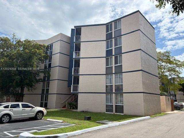 7075 NW 186th St C507, Hialeah, Floride 33015, États-Unis