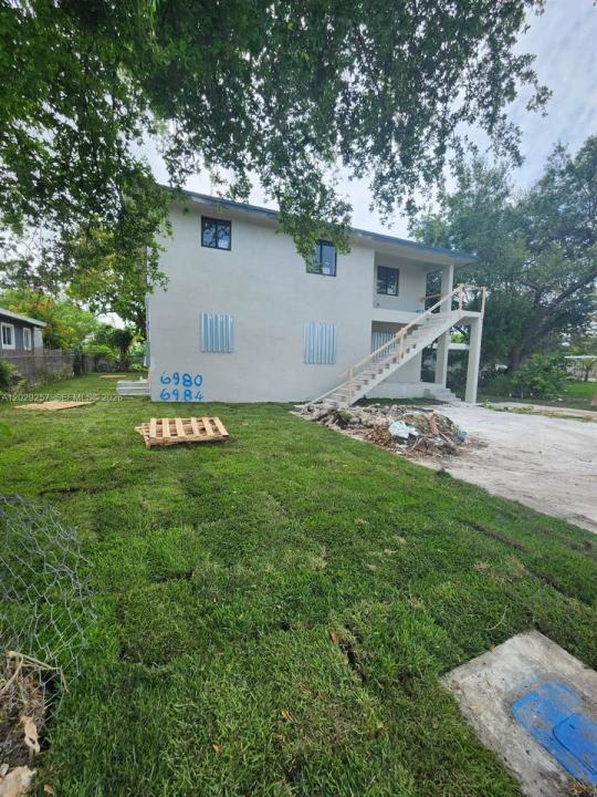 2970 NW 48th St 2970, Miami, Floride 33142, États-Unis