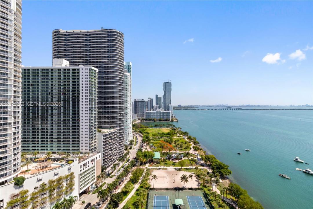1717 N Bayshore Dr A-2837, Miami, Floride 33132, États-Unis