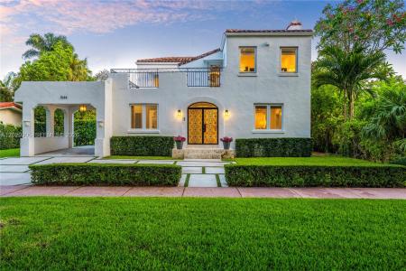 1544 Plasentia Ave, Coral Gables, Florida 33134, Estados Unidos