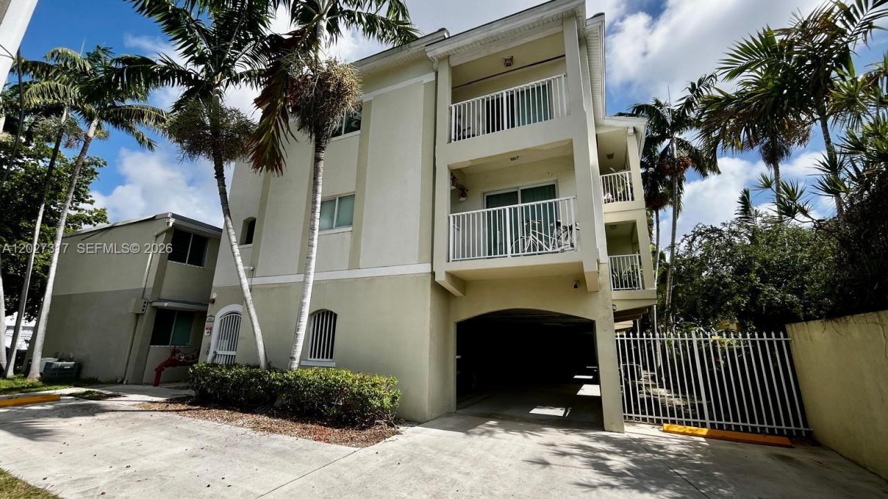 1025 SW 7th Ave 5, Miami, Florida 33130, Stati Uniti