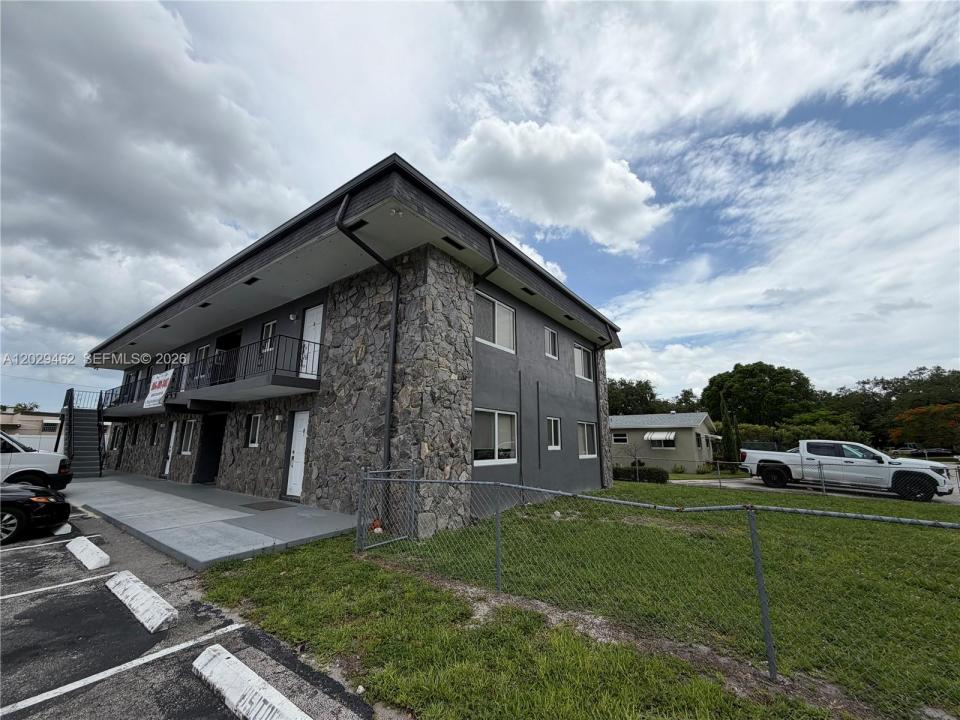 4850 SW 26th Ave 4, Dania Beach, Florida 33312, Stati Uniti
