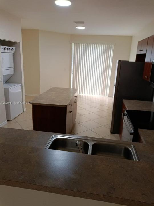 1936 Alamanda Way 1, Riviera Beach, Floride 33404, États-Unis