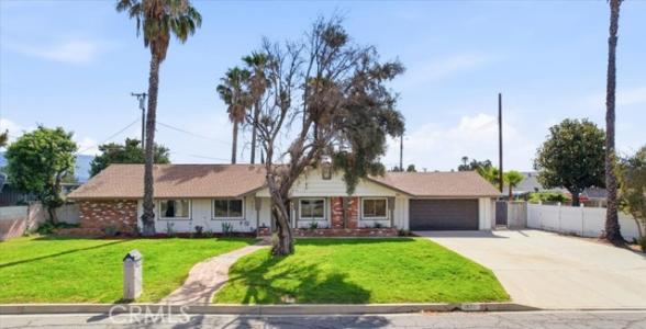 Geremander Avenue, Rialto, Californie 92377, États-Unis