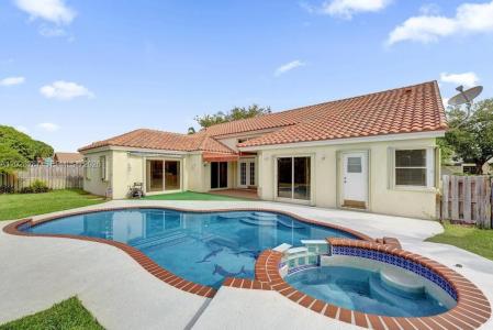 8860 Southern Orchard Rd S, Davie, Florida 33328, USA