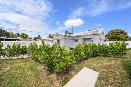 1625 Hollywood Blvd 2, Hollywood, Florida 33020, USA