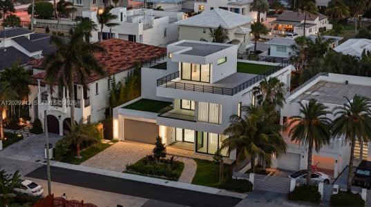 3318 NE 16th Pl, Fort Lauderdale, Florida 33305, USA