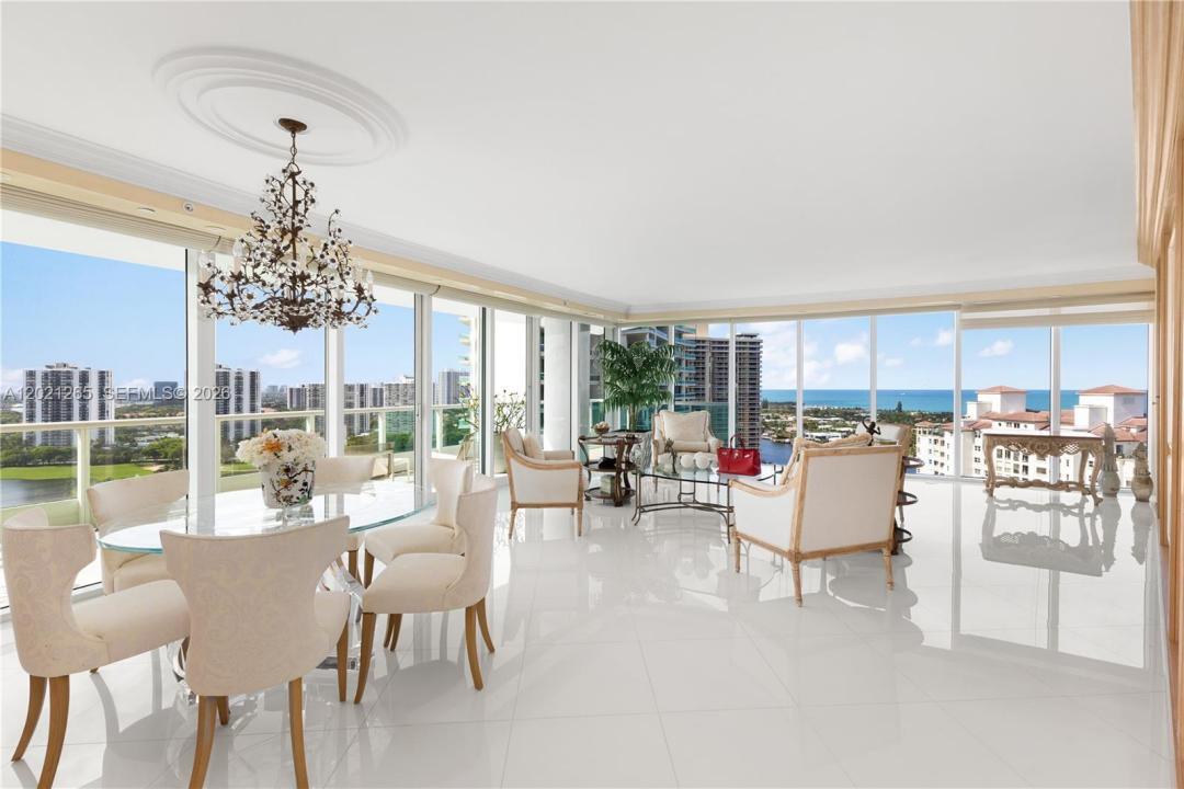 19955 NE 38th Ct 2106, Aventura, Floride 33180, États-Unis