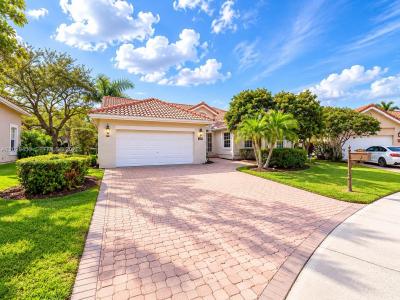 569 Spinnaker, Weston, Florida 33326, USA