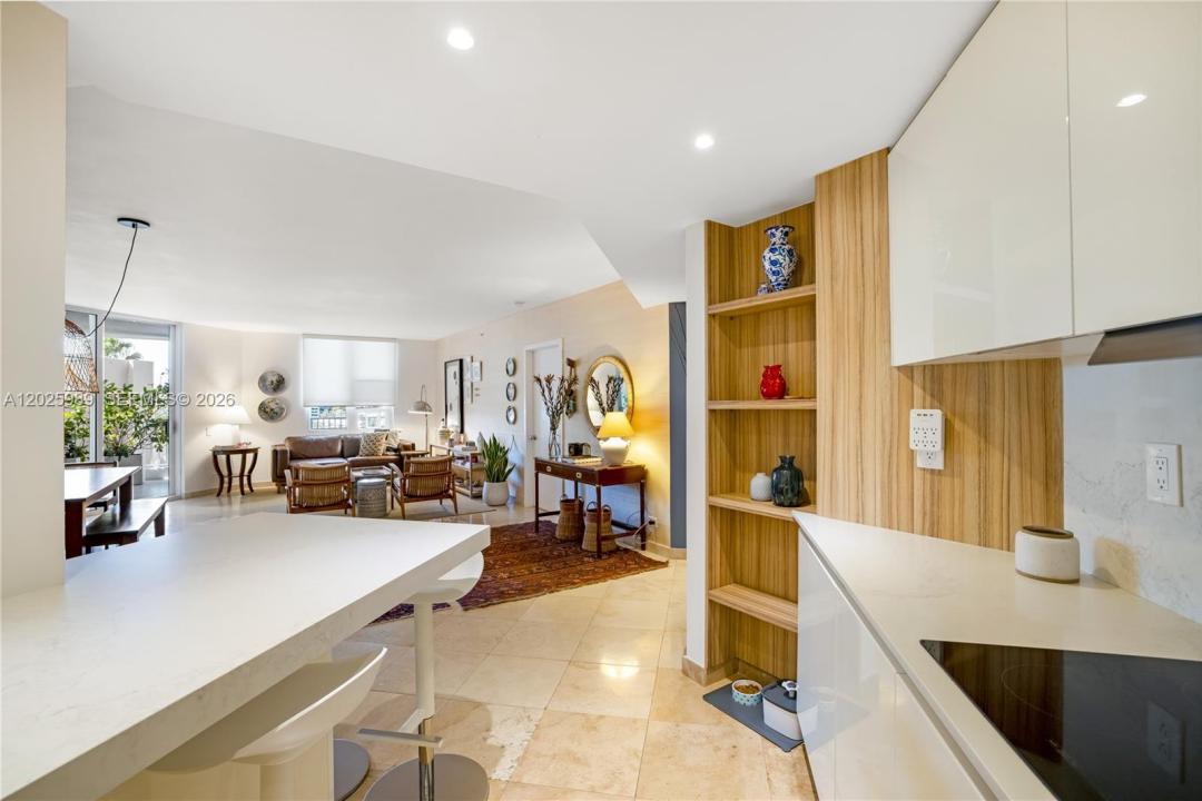 701 Brickell Key Blvd 512, Miami, Florida 33131, USA
