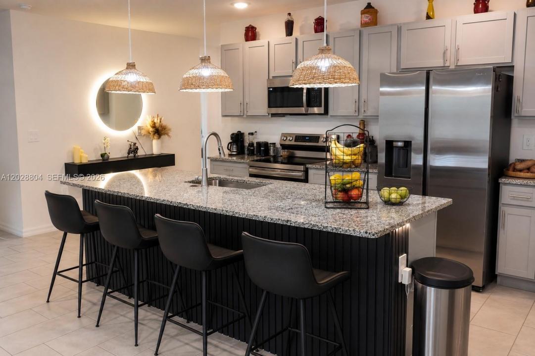 1025 SW Sarto Ln, Port St. Lucie, Floride 34953, États-Unis