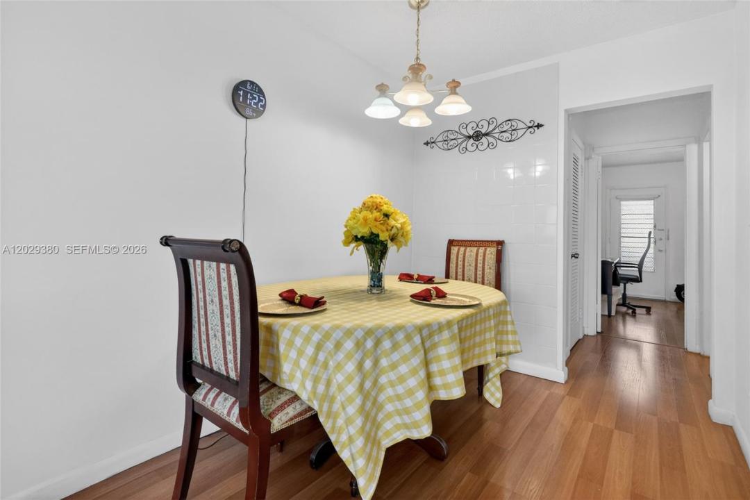820 SW 11th Ave 15B, Hallandale Beach, Floride 33009, États-Unis