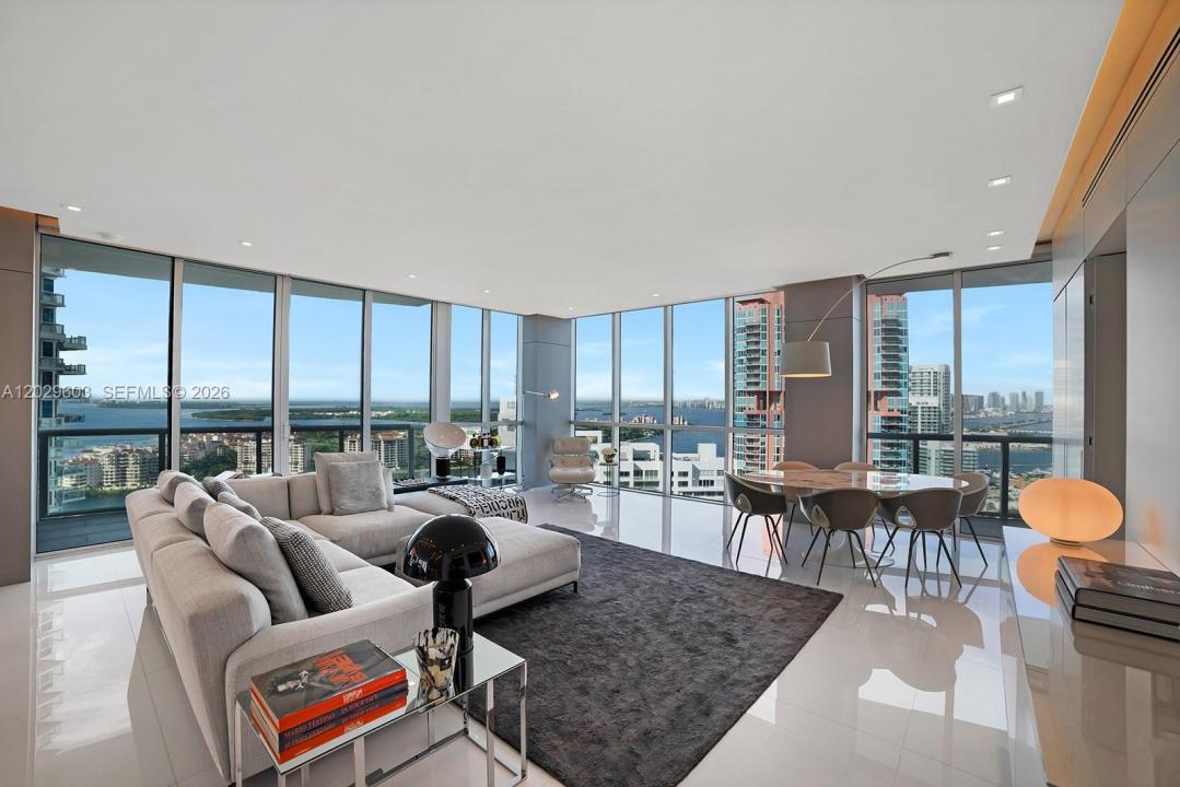 50 S Pointe Dr 2903, Miami Beach, Floride 33139, États-Unis
