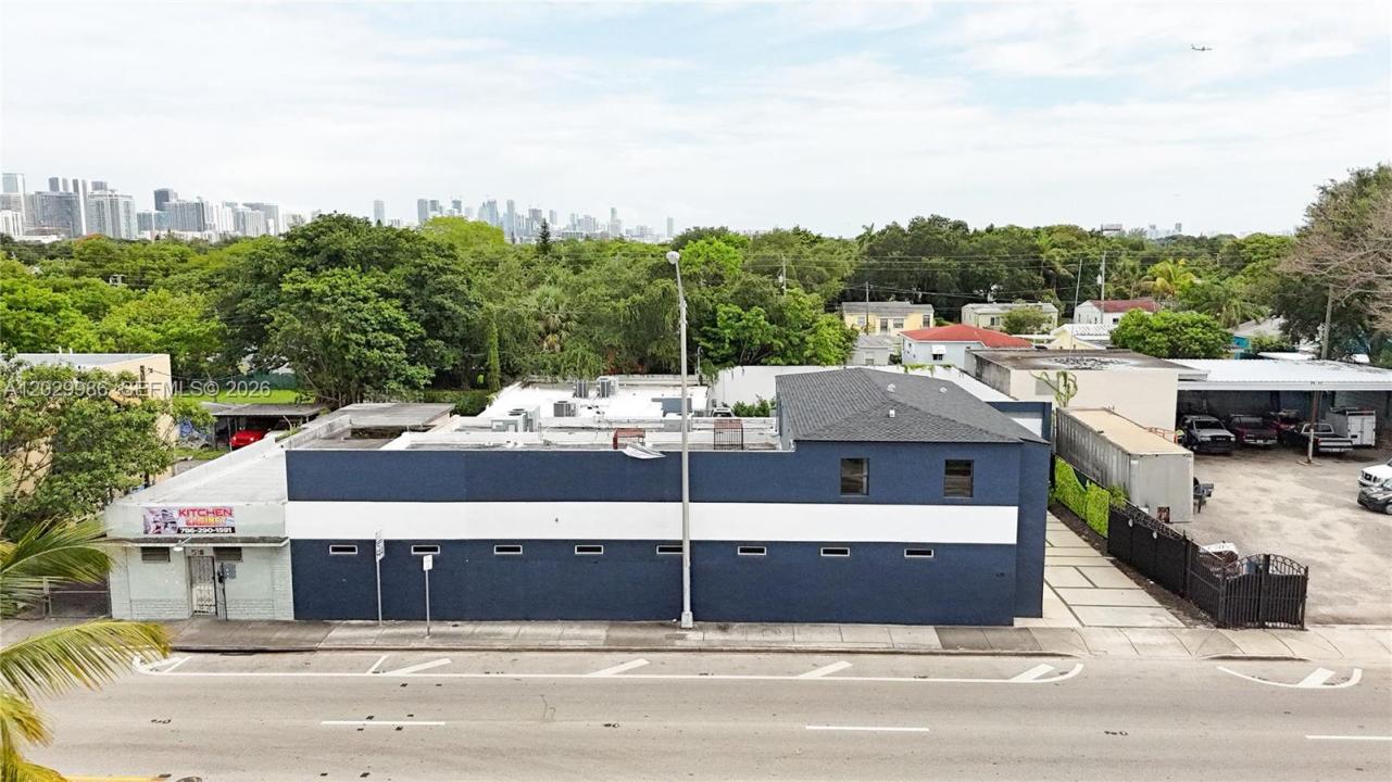 530 NW 54th St, Miami, Floride 33127, États-Unis