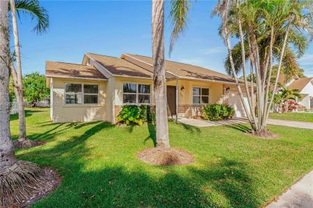 132 Wandering Trl, Jupiter, Florida 33458, USA
