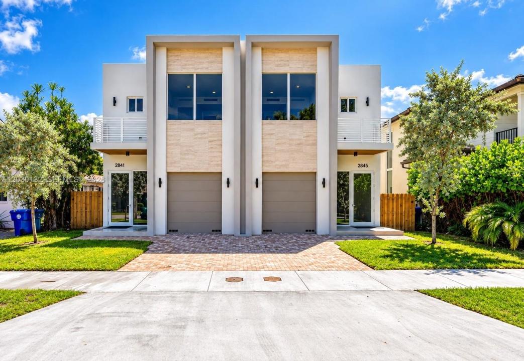 2841 SW 38th Ct unit B, Miami, Florida 33134, USA