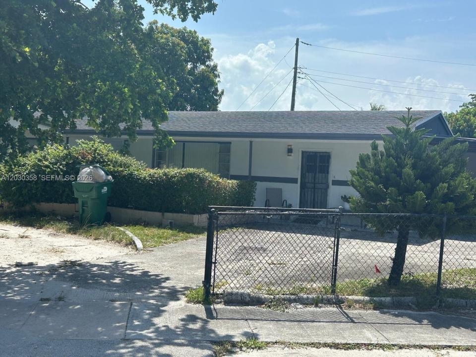 4301 NW 171st St, Miami Gardens, Floride 33055, États-Unis