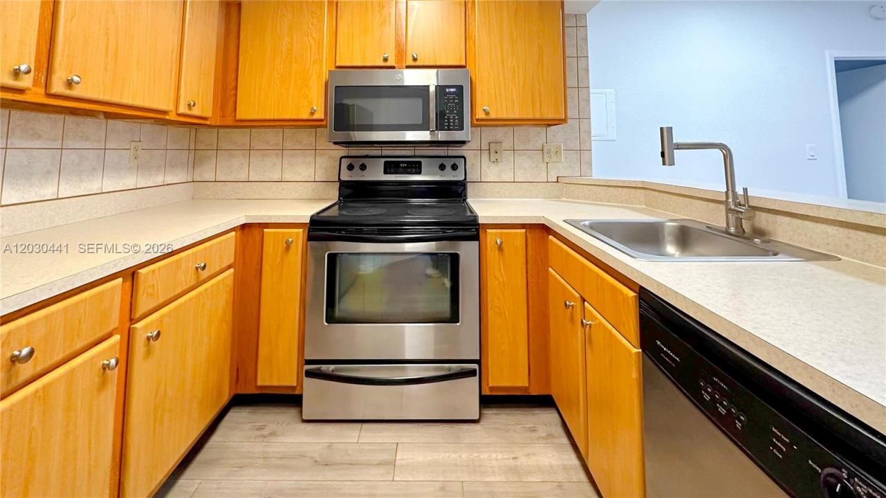 2445 SW 18th Ter 107, Fort Lauderdale, Floride 33315, États-Unis