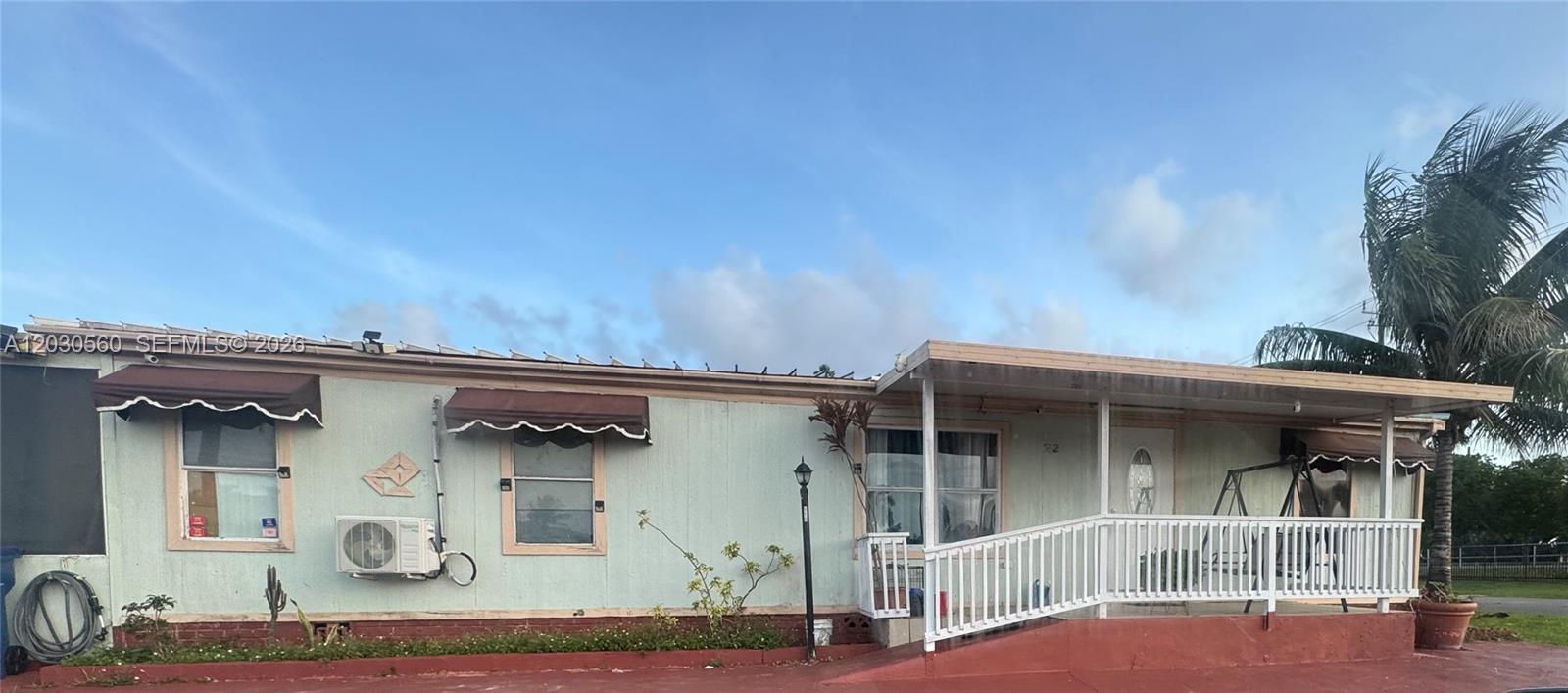 5612 NW 5612 nw 206th Ln, Miami Gardens, Florida 33055, Amerika Birleşik Devletleri