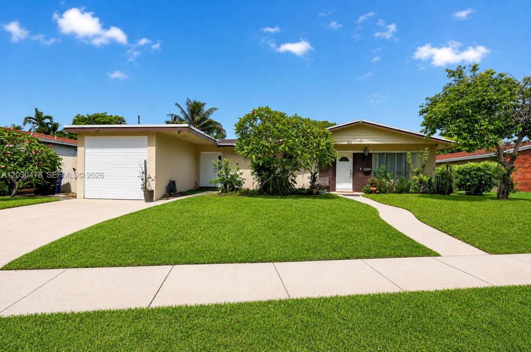 18240 NE 8th Ave, North Miami Beach, Floride 33162, États-Unis