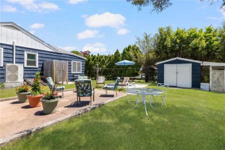 35 Post Road, Westerly, Rhode Island 02891, USA