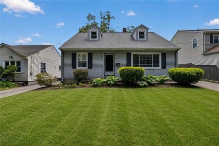 82 Parkside Avenue, Pawtucket, Rhode Island 02861, USA