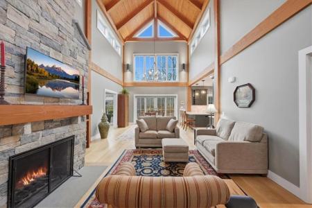 18 Fallon Trail, Westerly, Rhode Island 02891, USA
