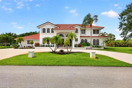 12360 SW 1st St, Plantation, Florida 33325, Stati Uniti