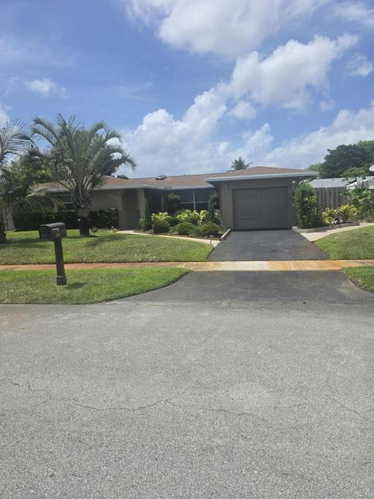 7751 NW 44th Court, Lauderhill, Florida 33351