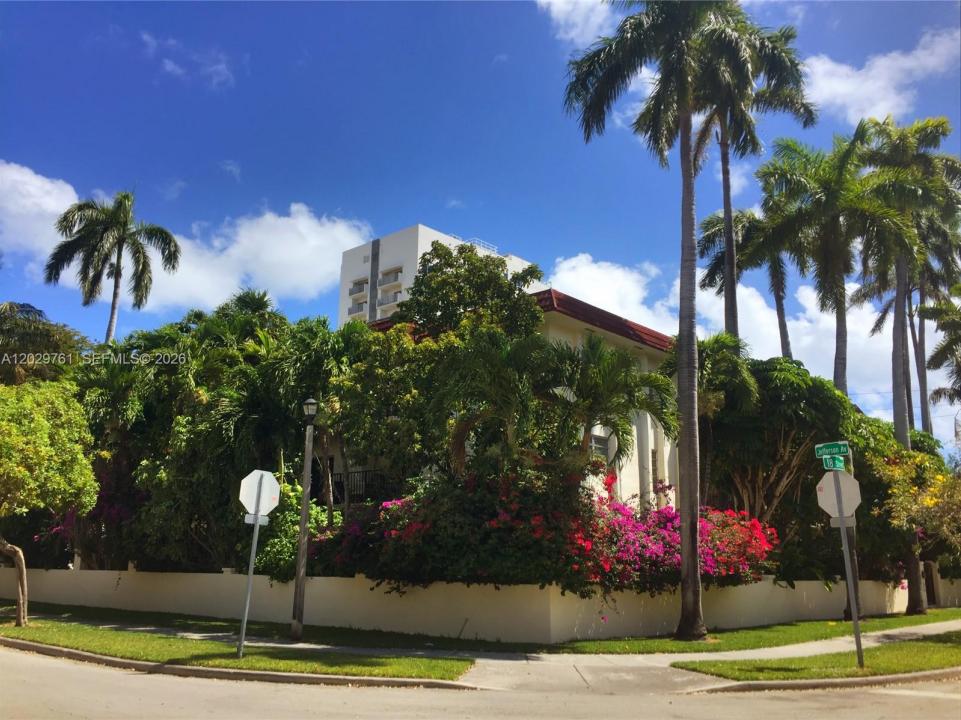 1821 Jefferson Ave 205, Miami Beach, Florida 33139, USA