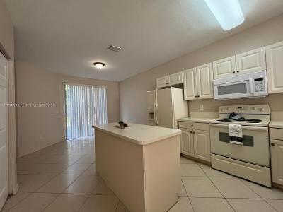 1932 Alamanda Way 1932, Riviera Beach, Florida 33404, USA