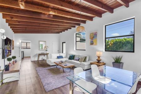 11534 NE 13th Ave, Miami, Florida 33161, USA