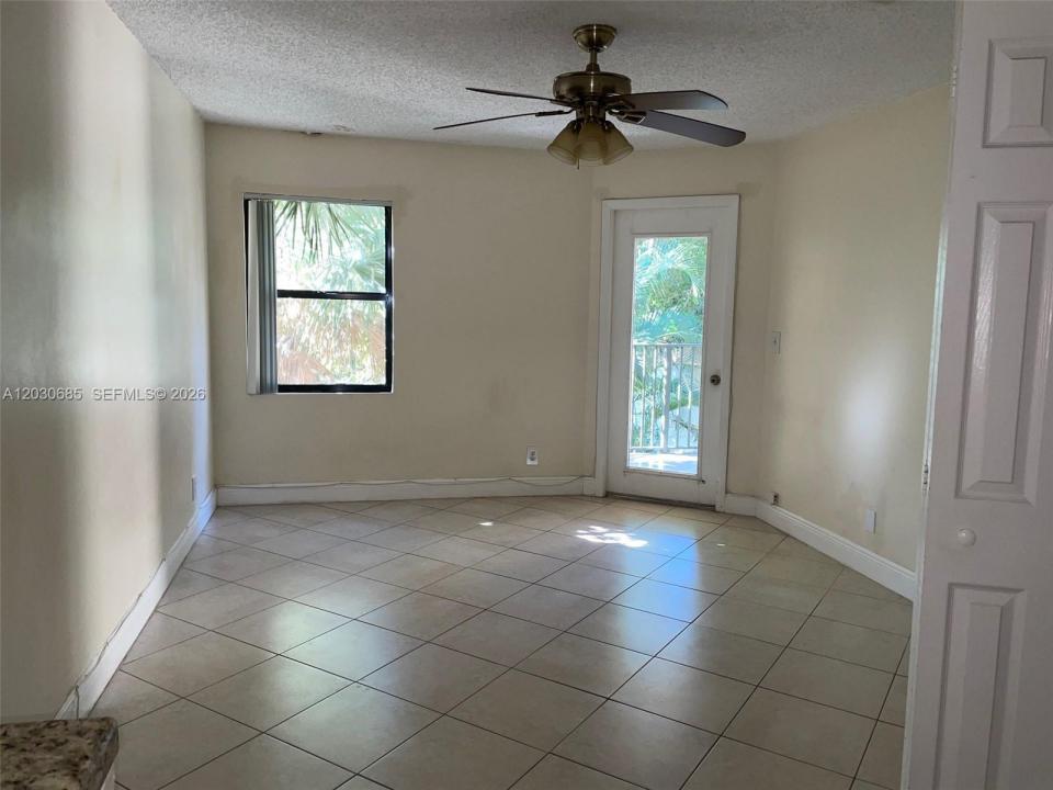 9999 Summerbreeze Dr 915, Sunrise, Florida 33322, Stati Uniti