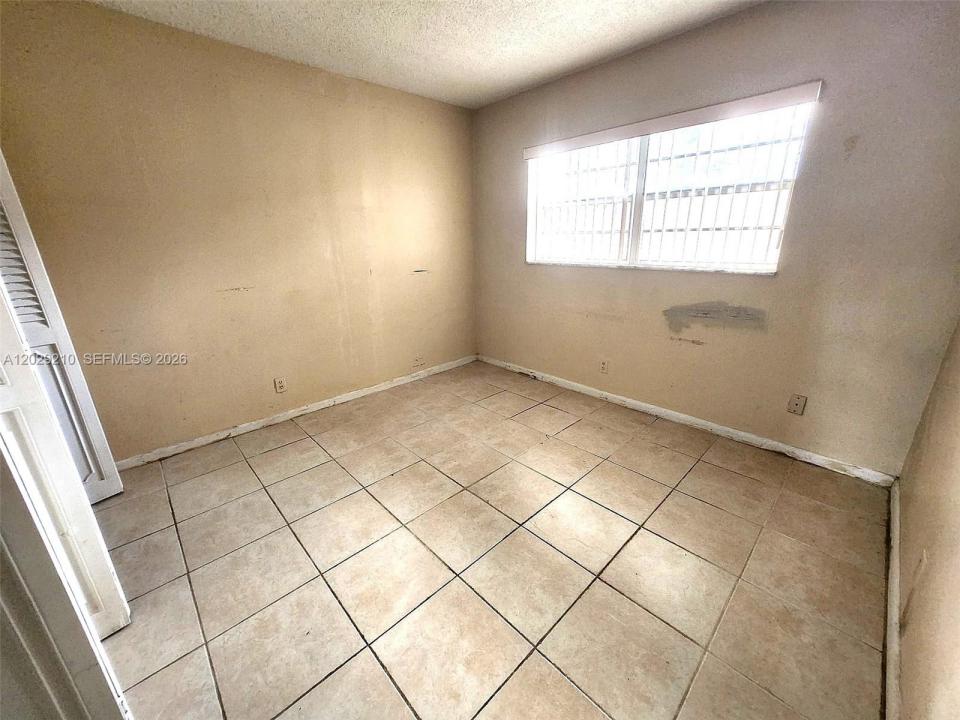 7787 Golf Circle Drive 109, Margate, Floryda 33063, USA
