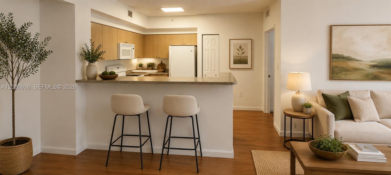 8020 N Nob Hill Rd 205, Tamarac, Floride 33321, États-Unis